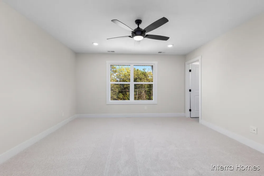 6138 Burgess Drive #5 Spring Lake, MI 49456