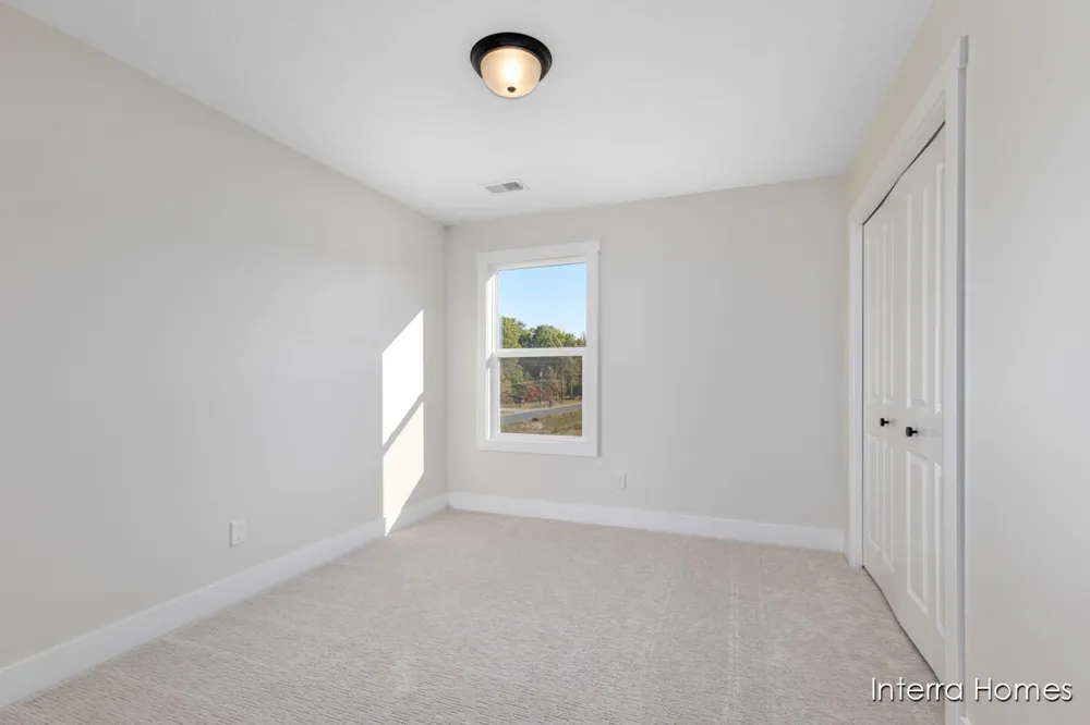6138 Burgess Drive #5 Spring Lake, MI 49456