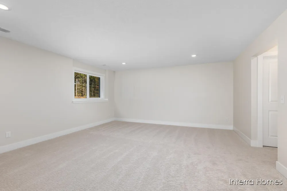 6138 Burgess Drive #5 Spring Lake, MI 49456