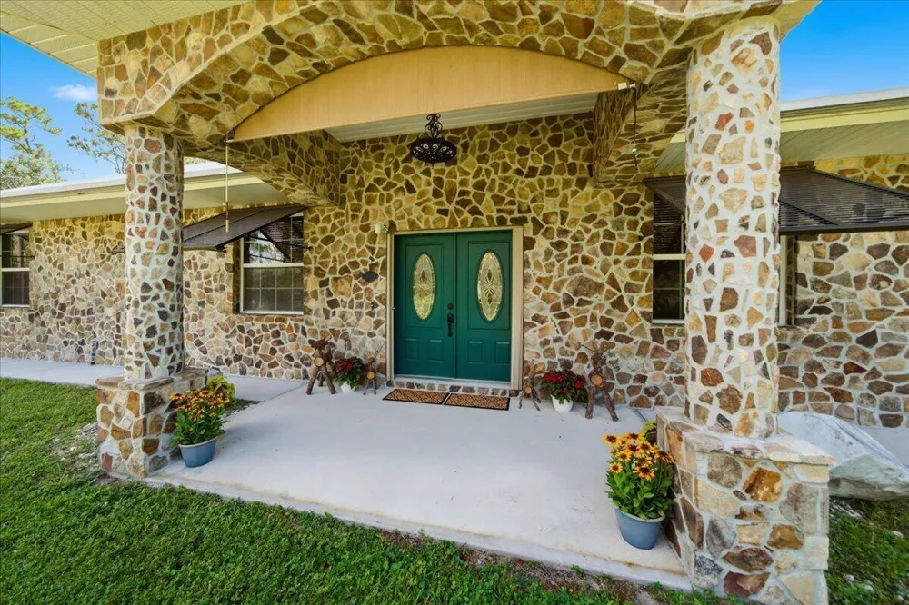 4207 Fortuna Avenue Grant Valkaria, FL 32950