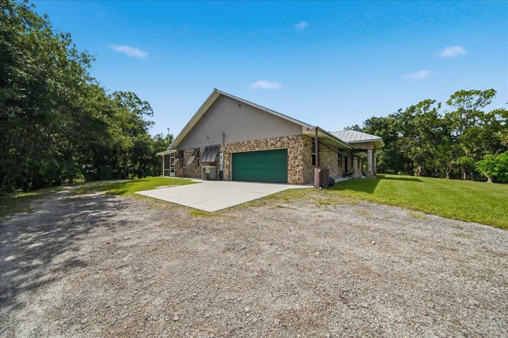 4207 Fortuna Avenue Grant Valkaria, FL 32950