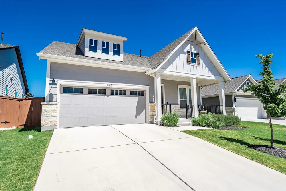 576 Sage Thrasher Circle Dripping Springs, TX 78620