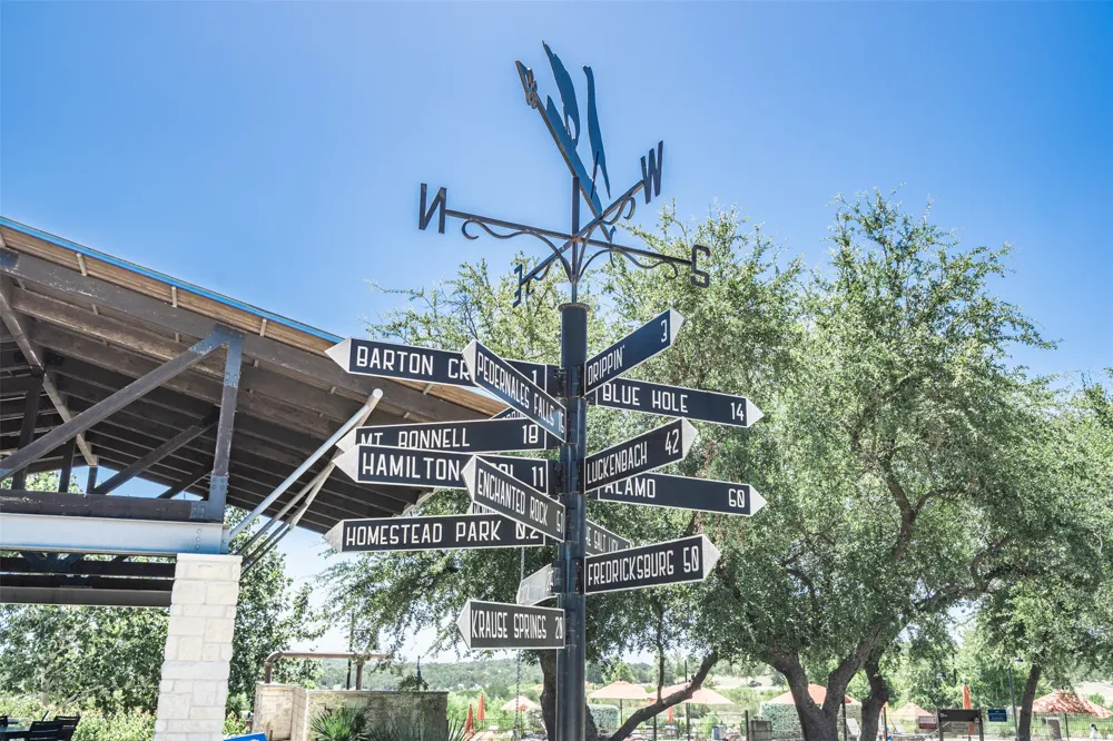 576 Sage Thrasher Circle Dripping Springs, TX 78620