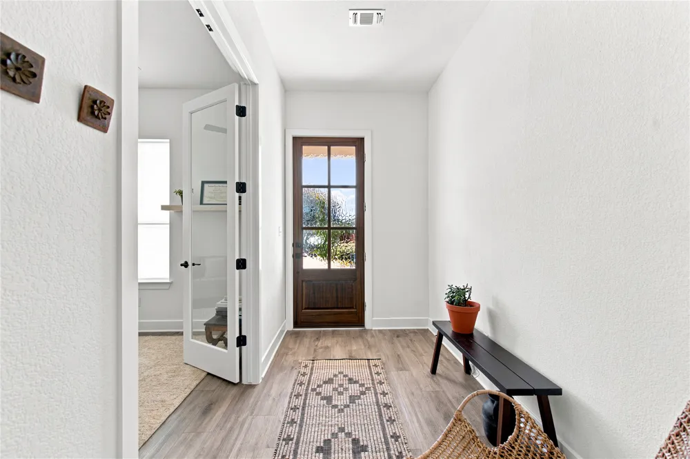 576 Sage Thrasher Circle Dripping Springs, TX 78620