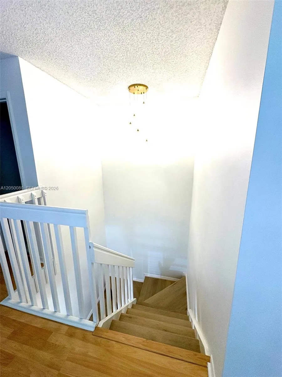 9833 NW 5th Ct Plantation, FL 33324