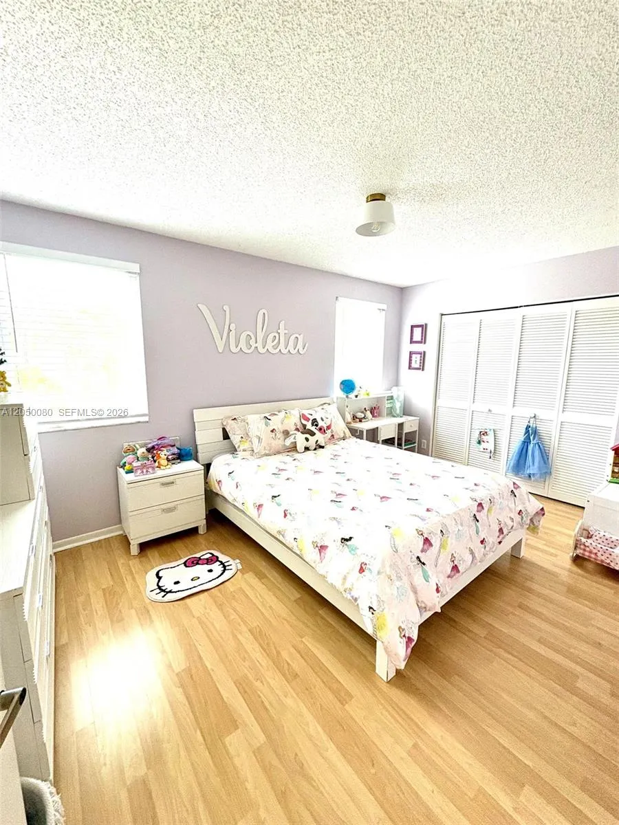 9833 NW 5th Ct Plantation, FL 33324