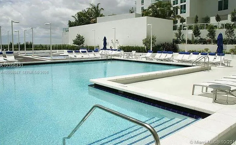 1800 Bayshore Dr #3014 Miami, FL 33132