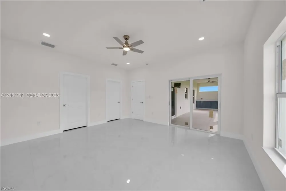 2909 63rd St W Lehigh Acres, FL 33971