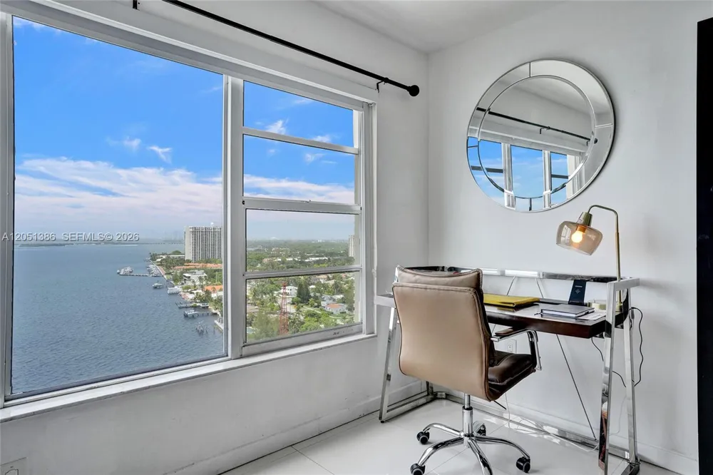 11111 Biscayne Blvd #1915 Miami, FL 33181