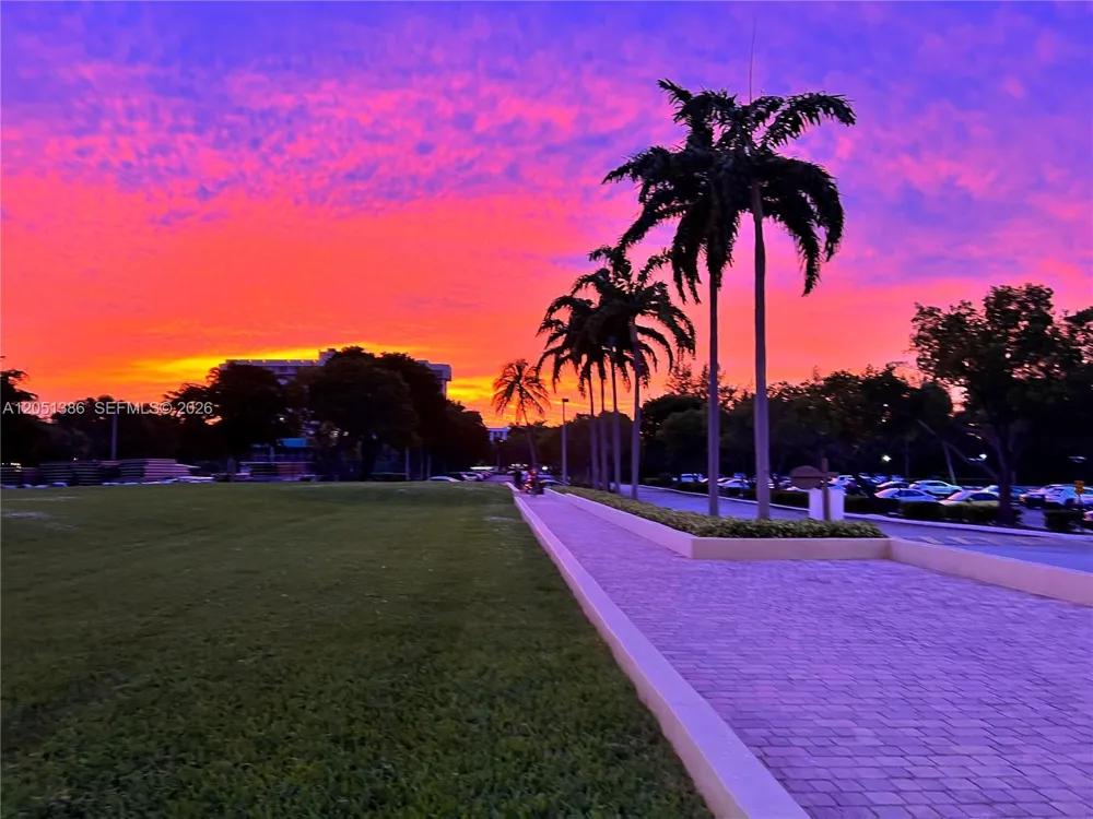 11111 Biscayne Blvd #1915 Miami, FL 33181