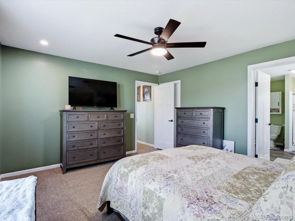 287 Rosebud Court Port Huron Charter Township, MI 48060