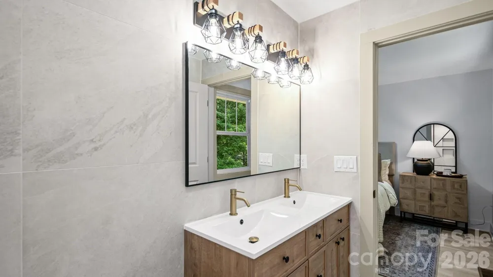 32 Bowen Drive Belmont, NC 28012