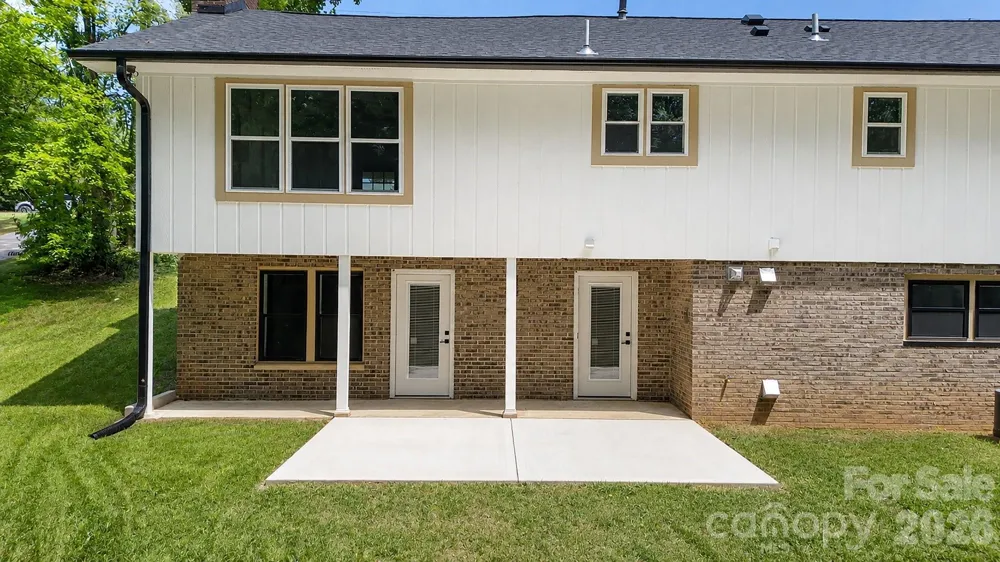 32 Bowen Drive Belmont, NC 28012