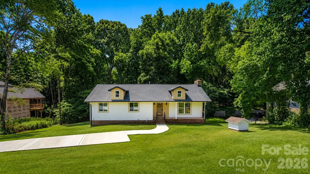 32 Bowen Drive Belmont, NC 28012