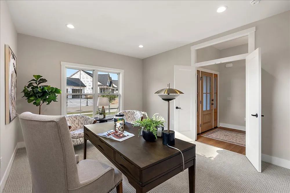 3409 Broadleaf Lane Jenison, MI 49428