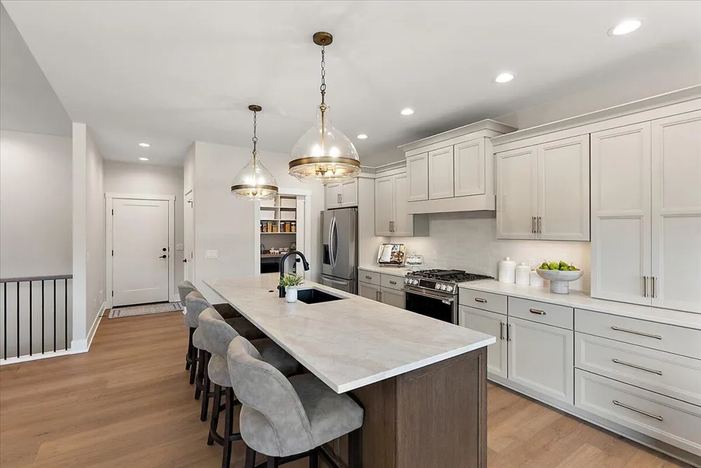 3409 Broadleaf Lane Jenison, MI 49428