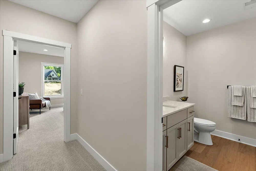3409 Broadleaf Lane Jenison, MI 49428