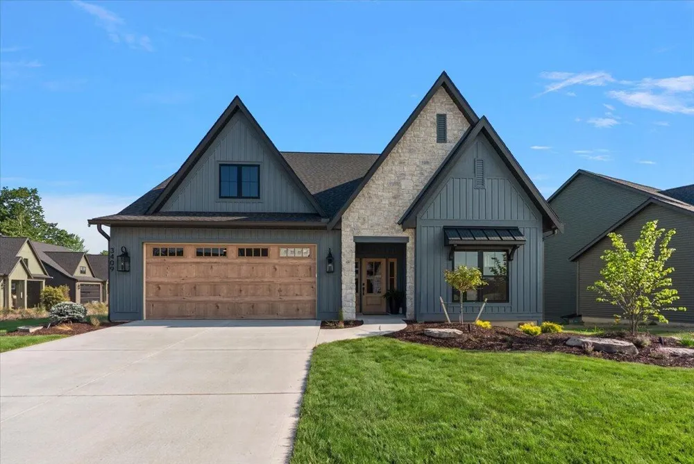 3409 Broadleaf Lane Jenison, MI 49428