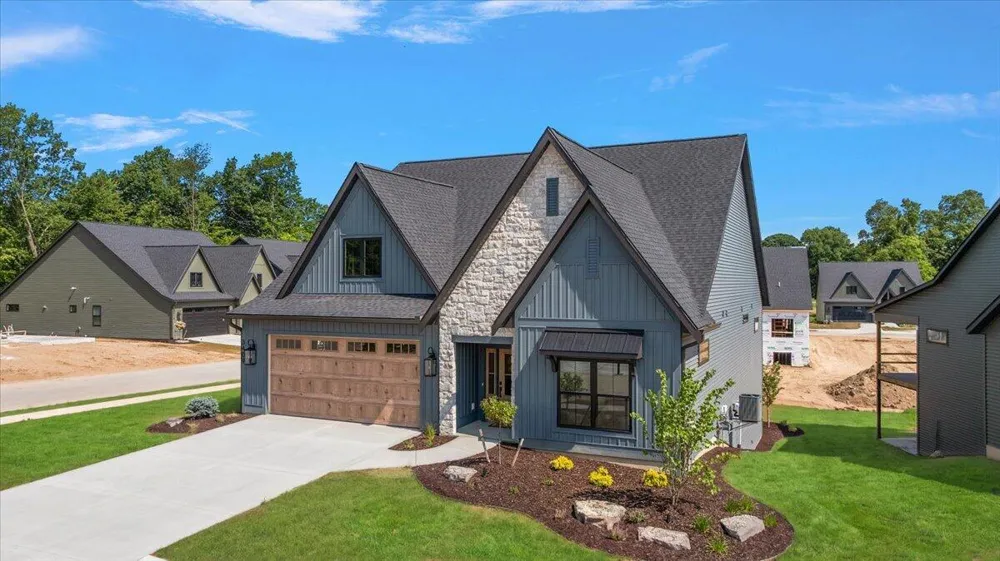 3409 Broadleaf Lane Jenison, MI 49428