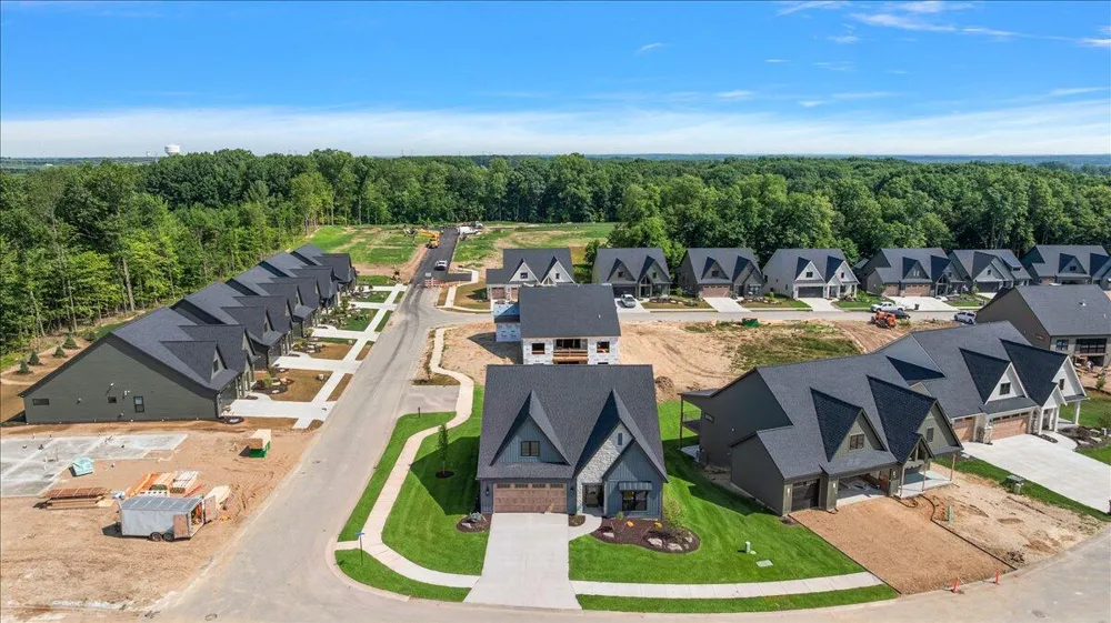 3409 Broadleaf Lane Jenison, MI 49428