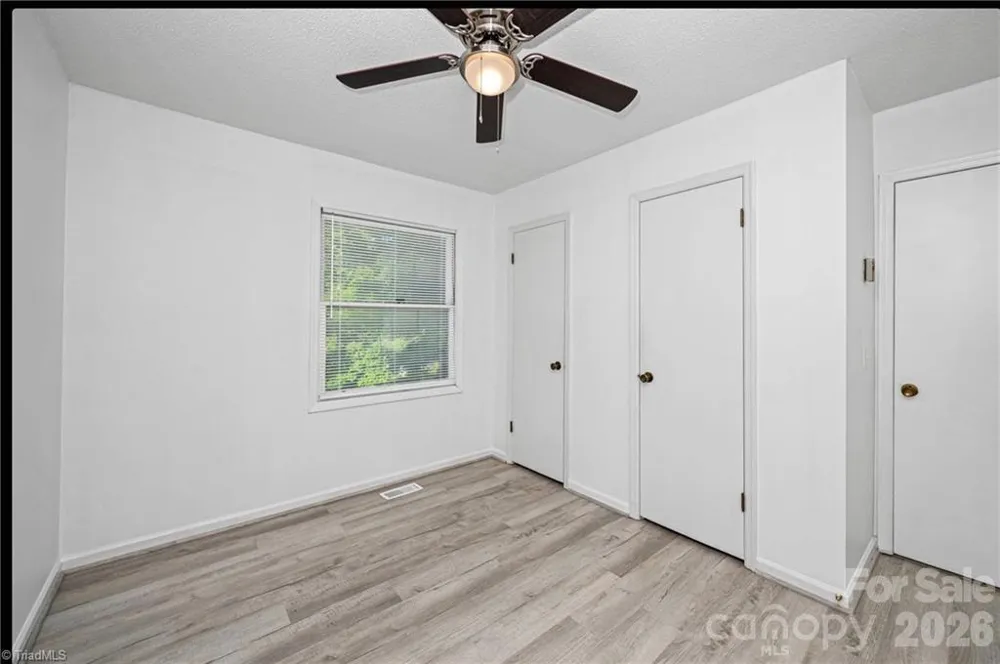 11526 US Highway 421 Purlear, NC 28665