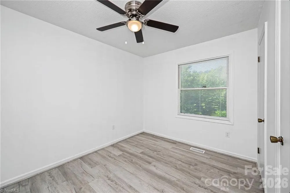 11526 US Highway 421 Purlear, NC 28665