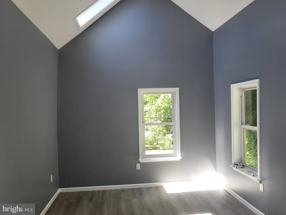 79 E WYOMISSING AVENUE Mohnton, PA 19540