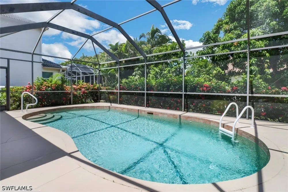Laurel Lakes Way Naples, FL 34119
