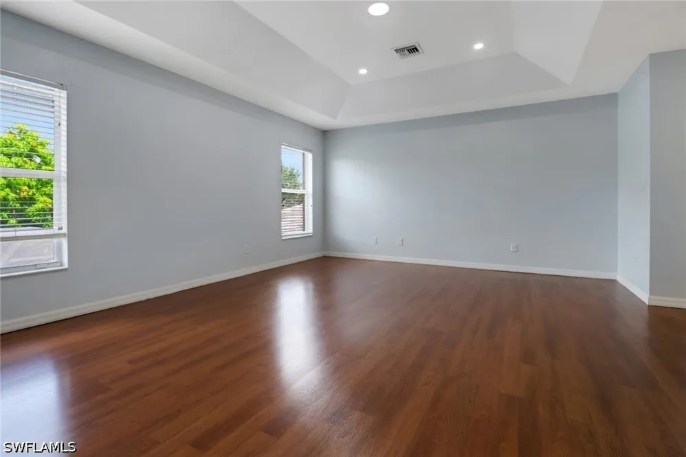 Laurel Lakes Way Naples, FL 34119