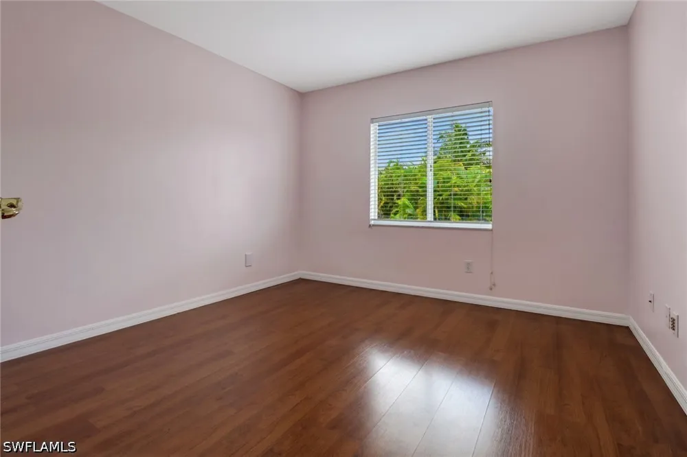 Laurel Lakes Way Naples, FL 34119