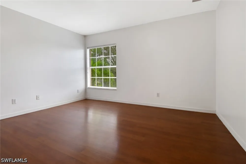 Laurel Lakes Way Naples, FL 34119