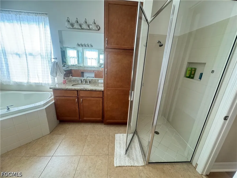 Gulfstone Court Fort Myers, FL 33913