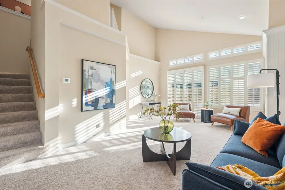 120 Newport Way NW #16 Issaquah, WA 98027