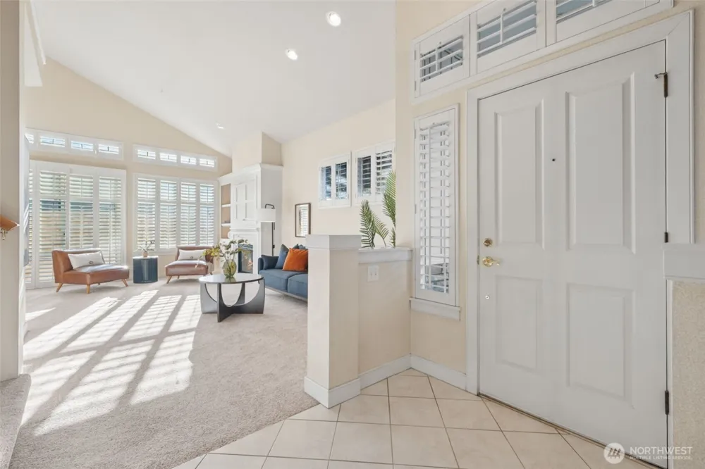 120 Newport Way NW #16 Issaquah, WA 98027