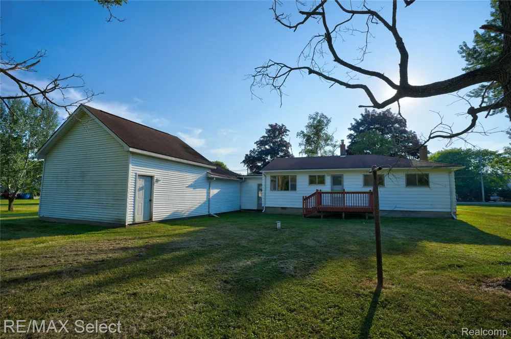 7449 Jennings Road Mundy Township, MI 48473