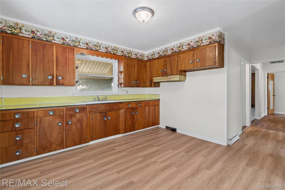 7449 Jennings Road Mundy Township, MI 48473