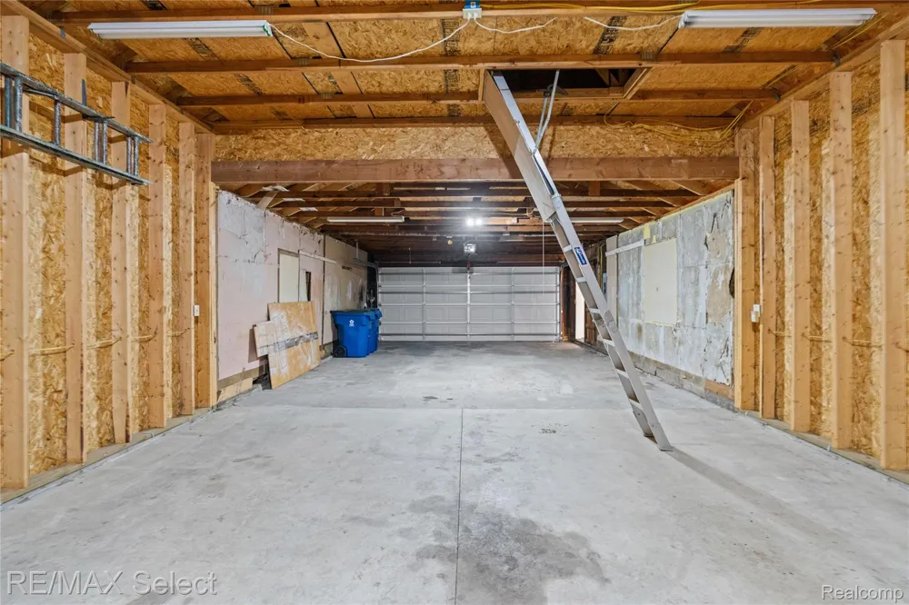 7449 Jennings Road Mundy Township, MI 48473