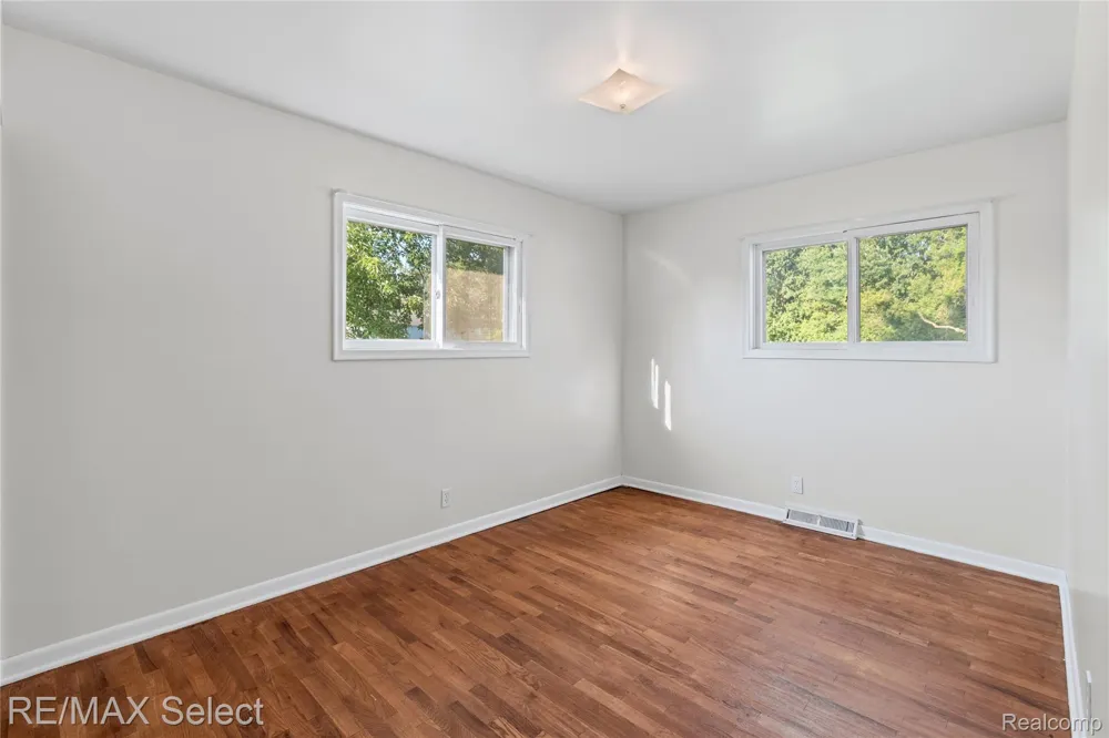 7449 Jennings Road Mundy Township, MI 48473