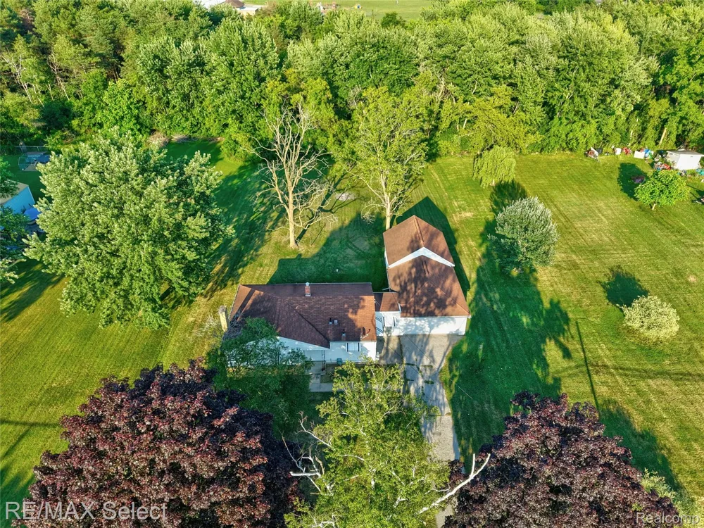 7449 Jennings Road Mundy Township, MI 48473