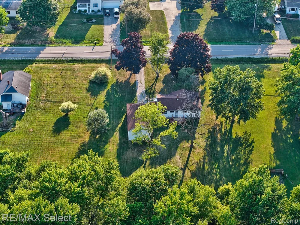 7449 Jennings Road Mundy Township, MI 48473
