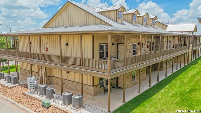 1554 GRUENE RD ## A16 New Braunfels, TX 78130