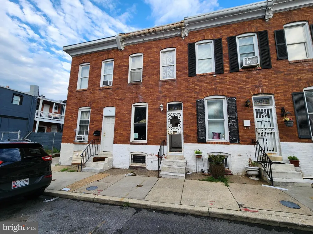 702 GLOVER STREET Baltimore, MD 21205