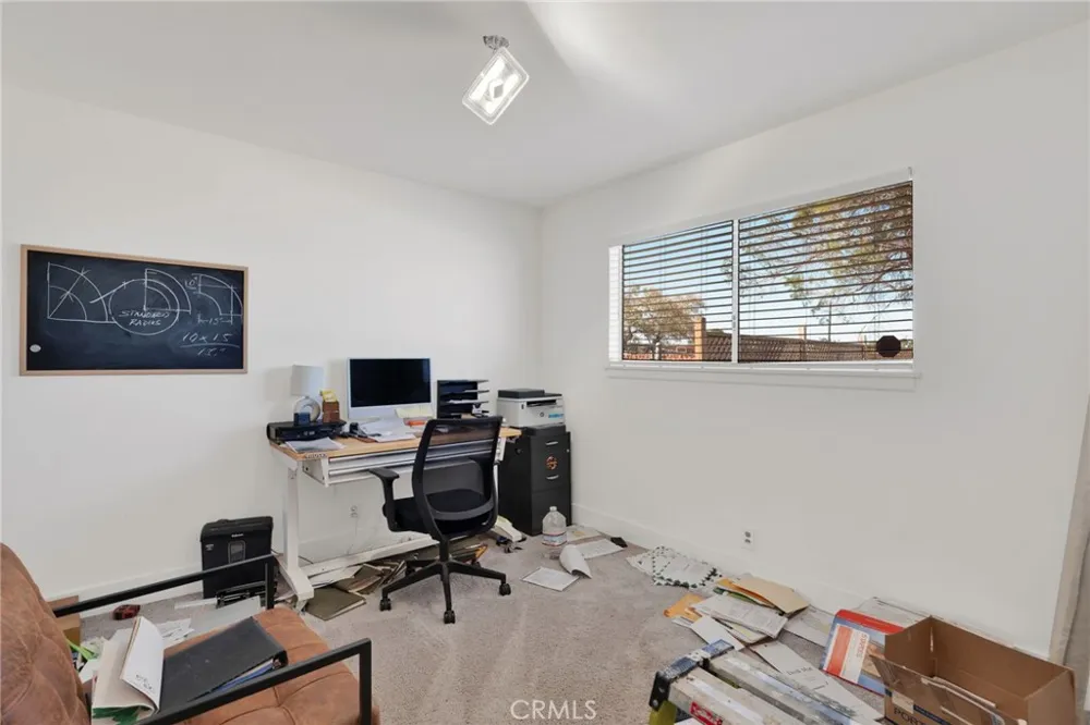 15075 Flathead Road Apple Valley, CA 92307