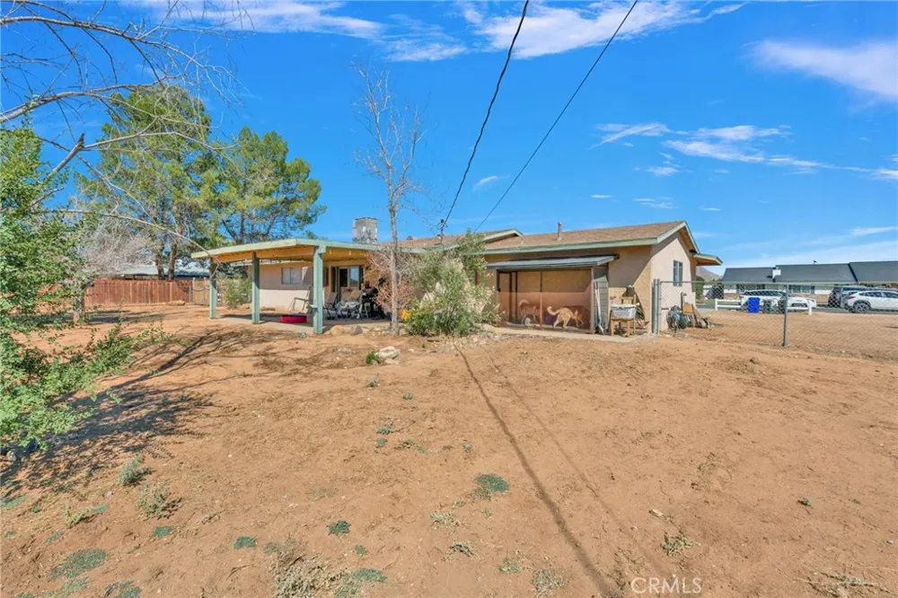 15075 Flathead Road Apple Valley, CA 92307
