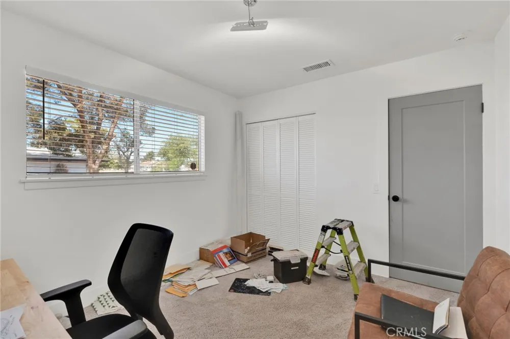 15075 Flathead Road Apple Valley, CA 92307