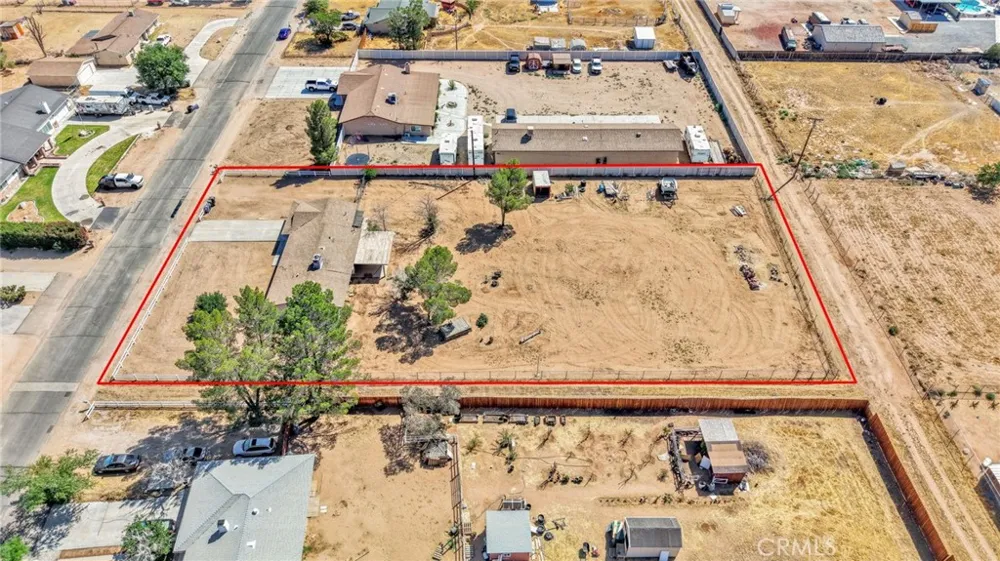 15075 Flathead Road Apple Valley, CA 92307