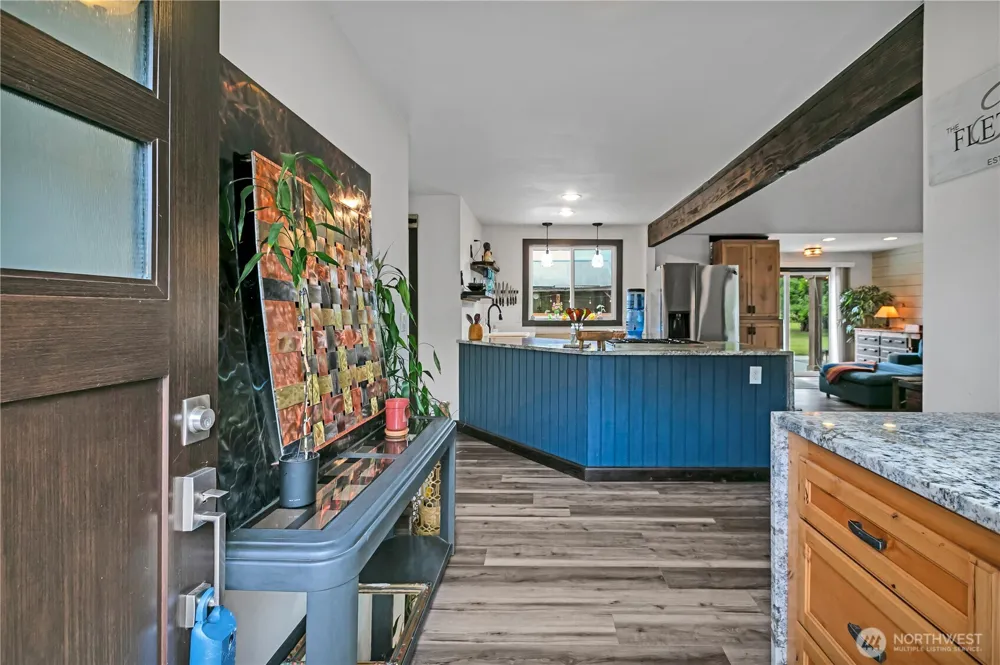 406 1st Avenue E Pacific, WA 98047