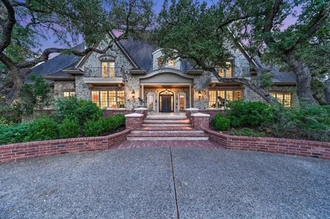601 Southriver