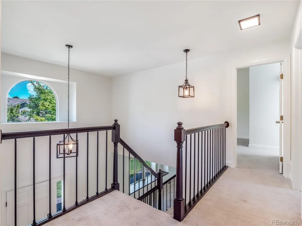 9304 Montrose Way Highlands Ranch, CO 80126