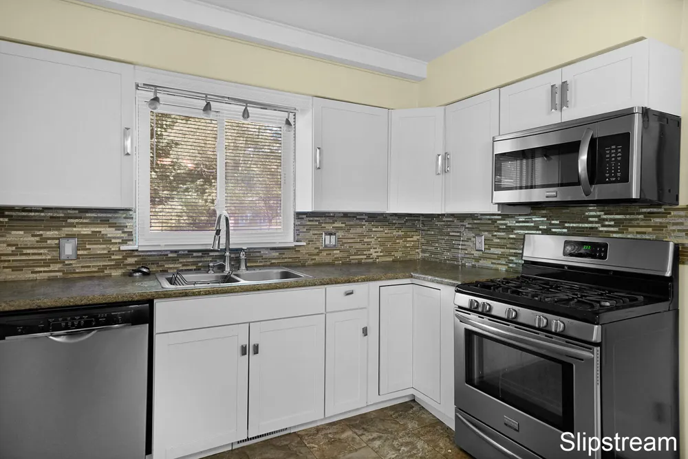 168 E Delaware Avenue Benton Charter Township, MI 49022